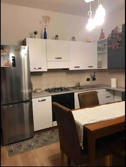 Casa Di Beppa Apartamento Gardone Riviera